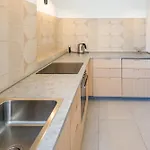 Agency דירה